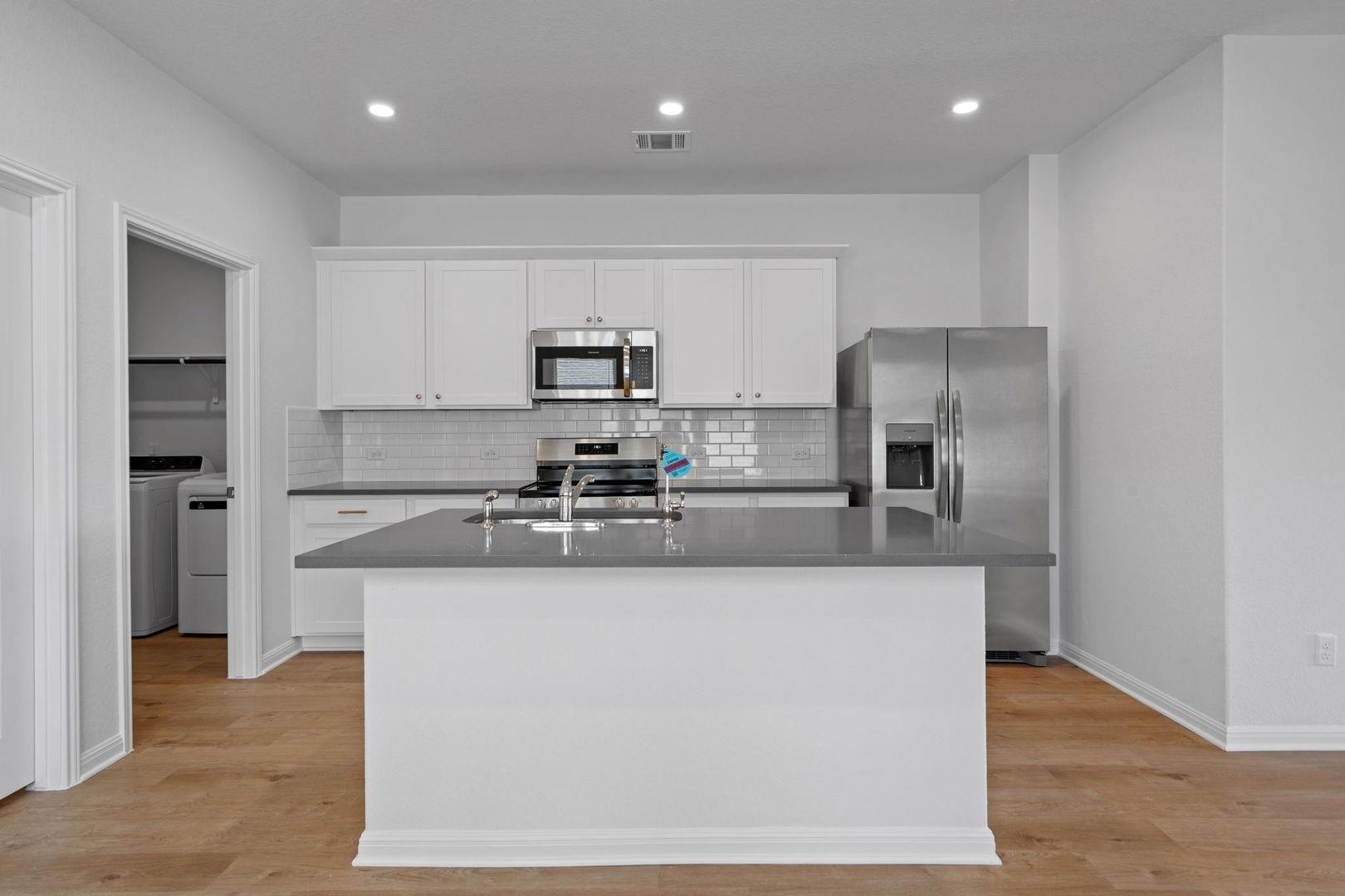 145 Hatari Trail Jarrell TX 76537
