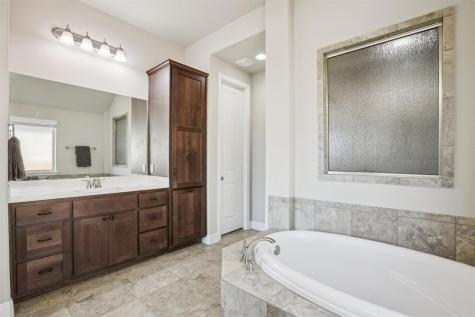 204 Miracle Rose Way Liberty Hill TX 78642