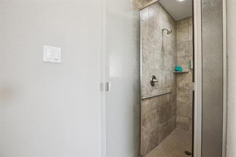 204 Miracle Rose Way Liberty Hill TX 78642