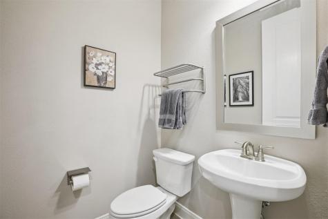 204 Miracle Rose Way Liberty Hill TX 78642