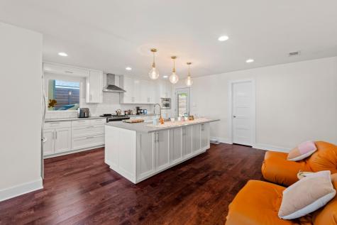 7501 Grover Avenue Austin TX 78757