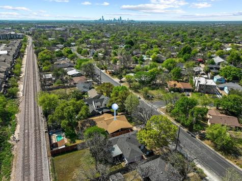 7501 Grover Avenue Austin TX 78757