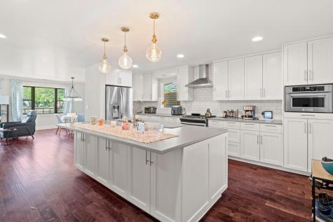 7501 Grover Avenue Austin TX 78757