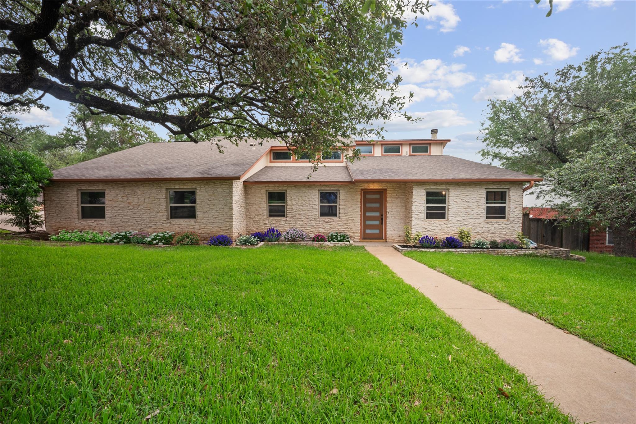 10511 Tweedsmuir Drive Austin TX 78750