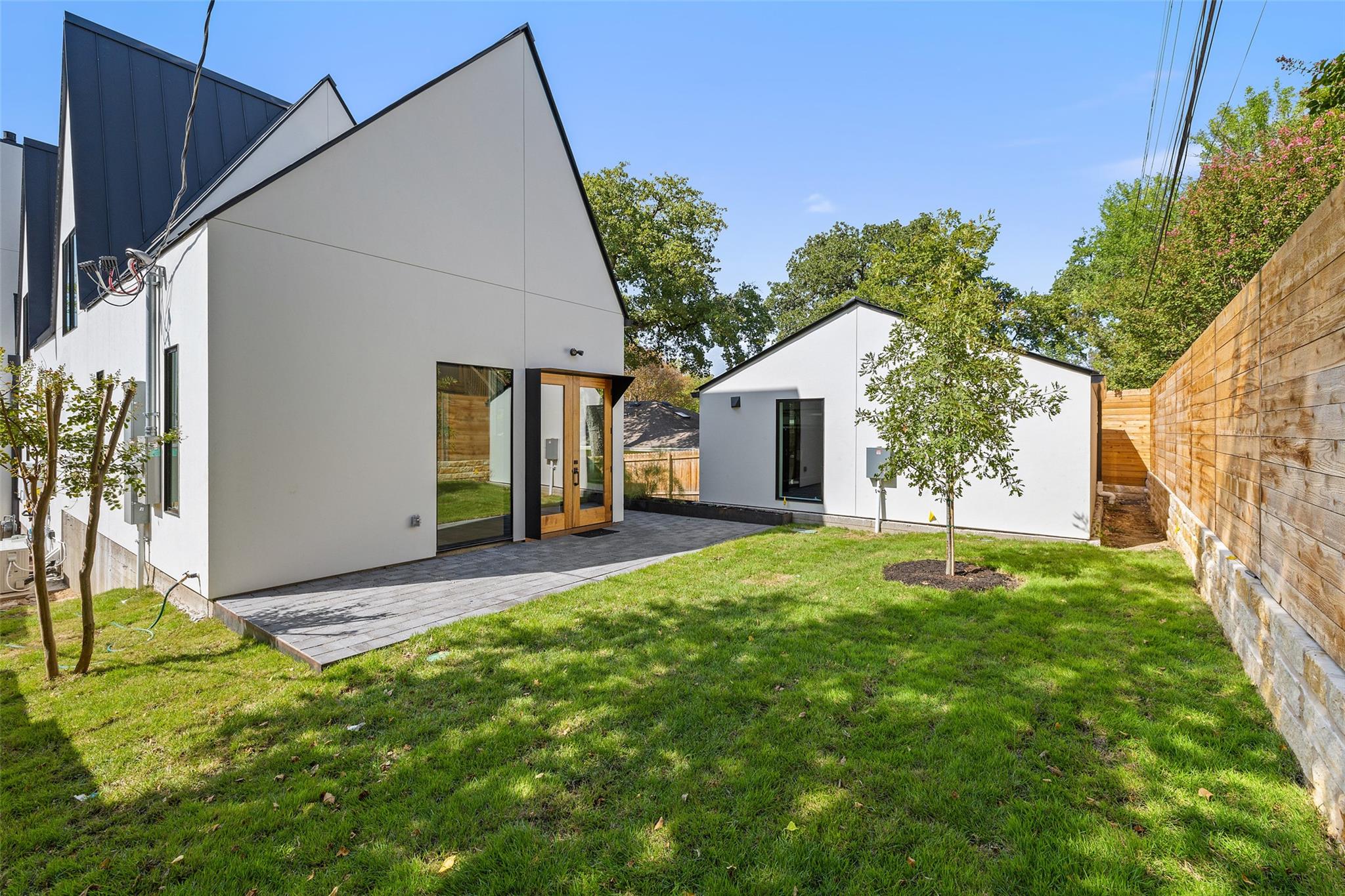 2001 Forest Trail Austin TX 78703