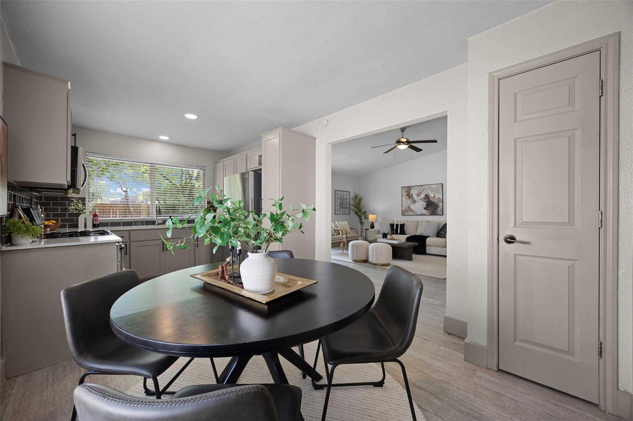 704 Buckingham Place Austin TX 78745