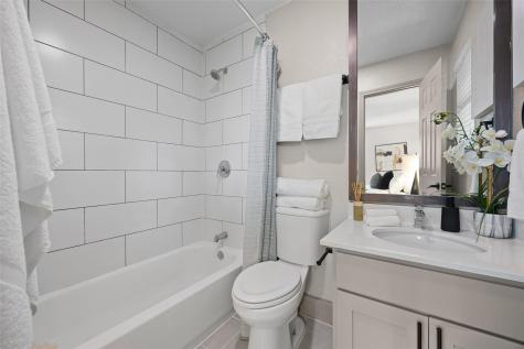 704 Buckingham Place Austin TX 78745