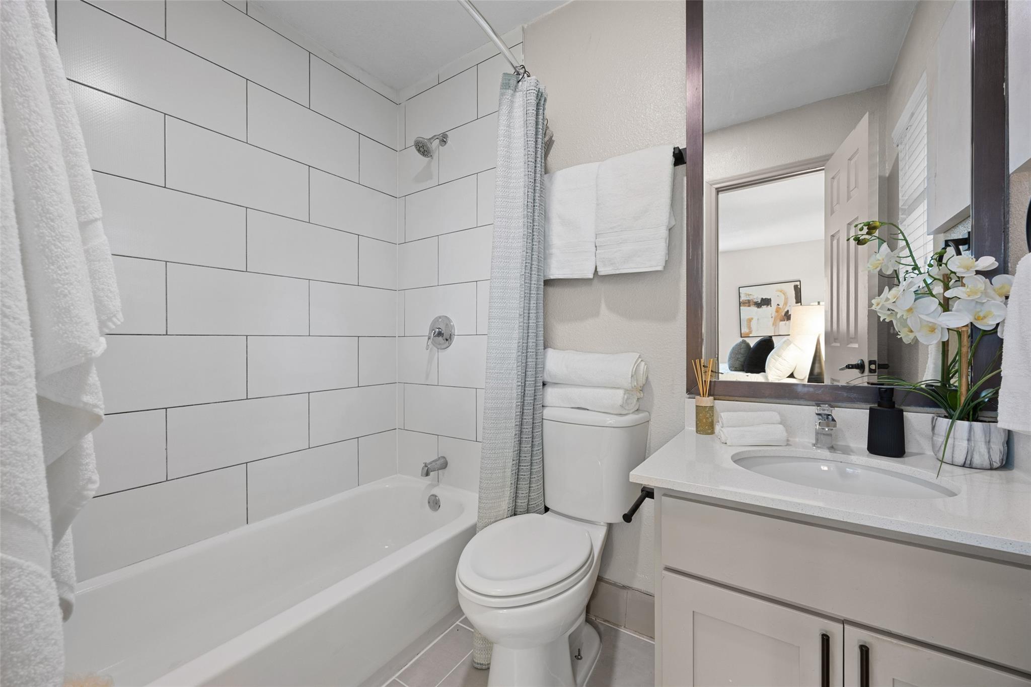 704 Buckingham Place Austin TX 78745