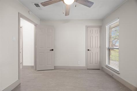 704 Buckingham Place Austin TX 78745