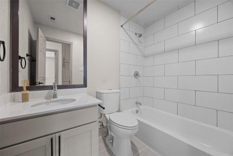 704 Buckingham Place Austin TX 78745