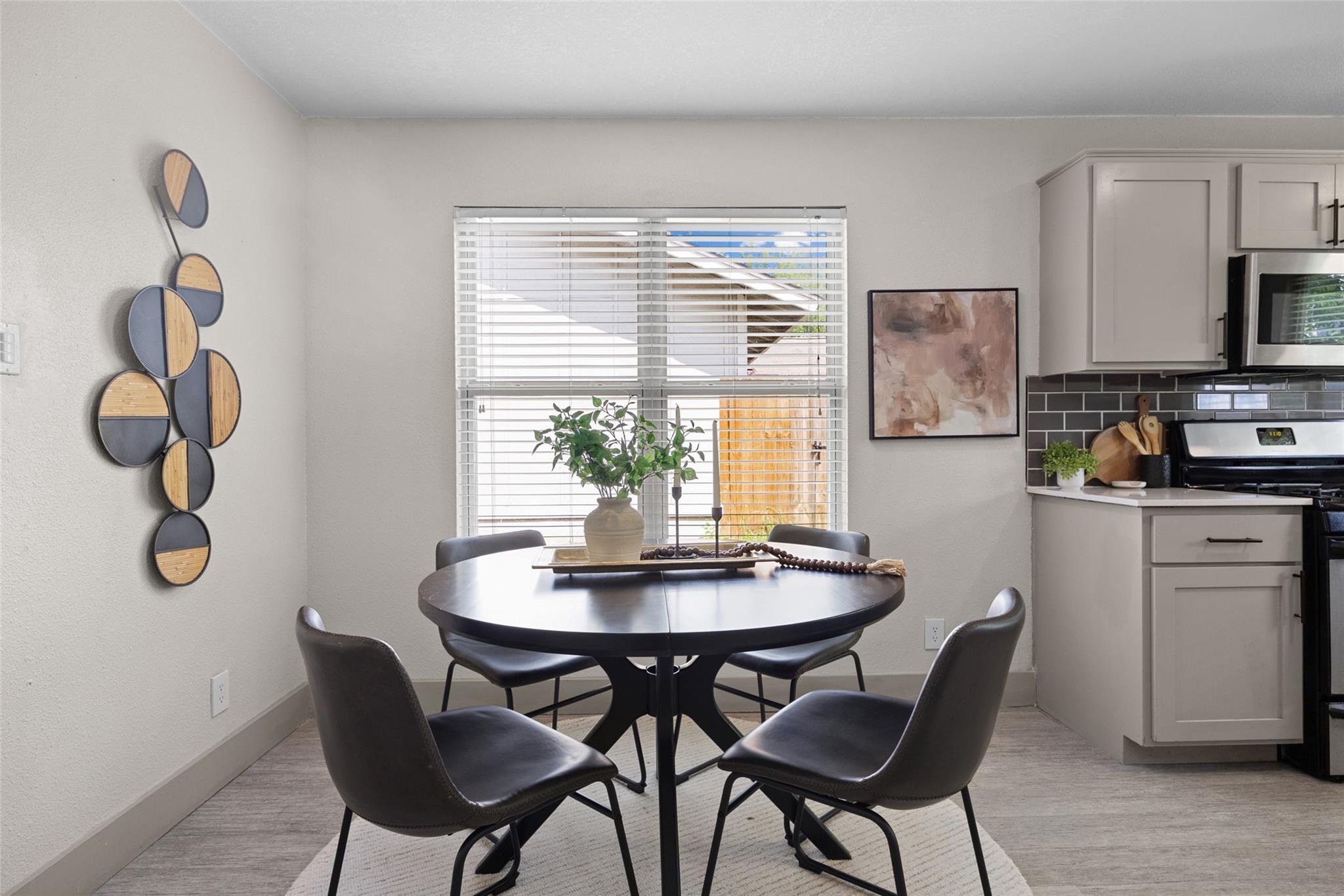 704 Buckingham Place Austin TX 78745