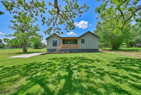 700 Rice Street Rockdale TX 76567