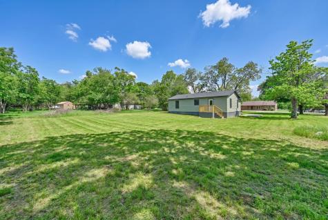700 Rice Street Rockdale TX 76567