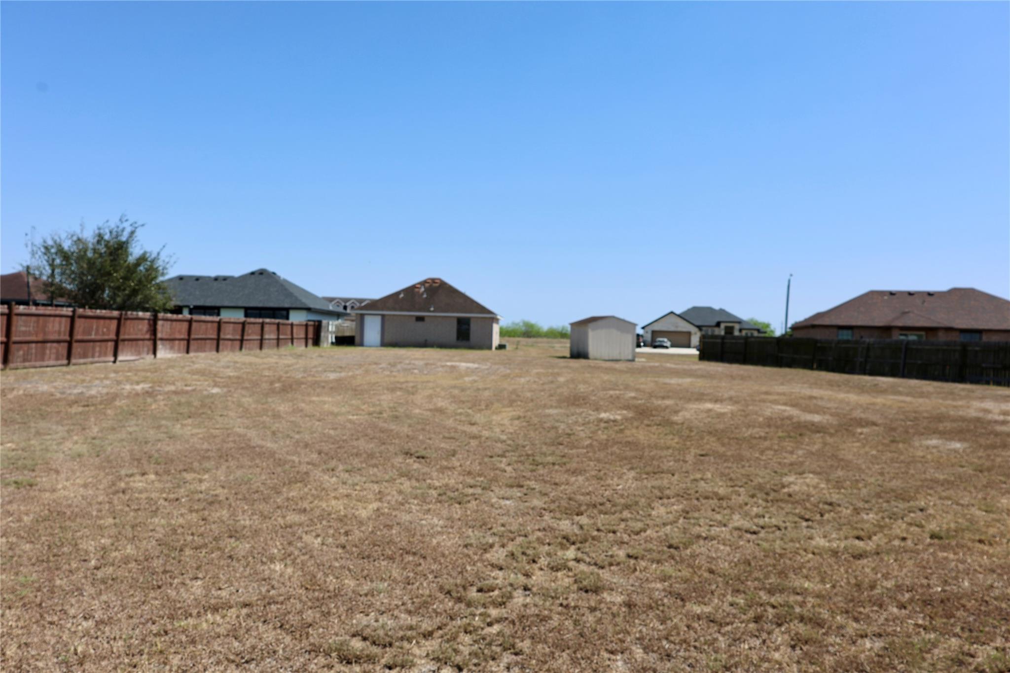 1041 Pasto Drive Los Fresnos TX 78566