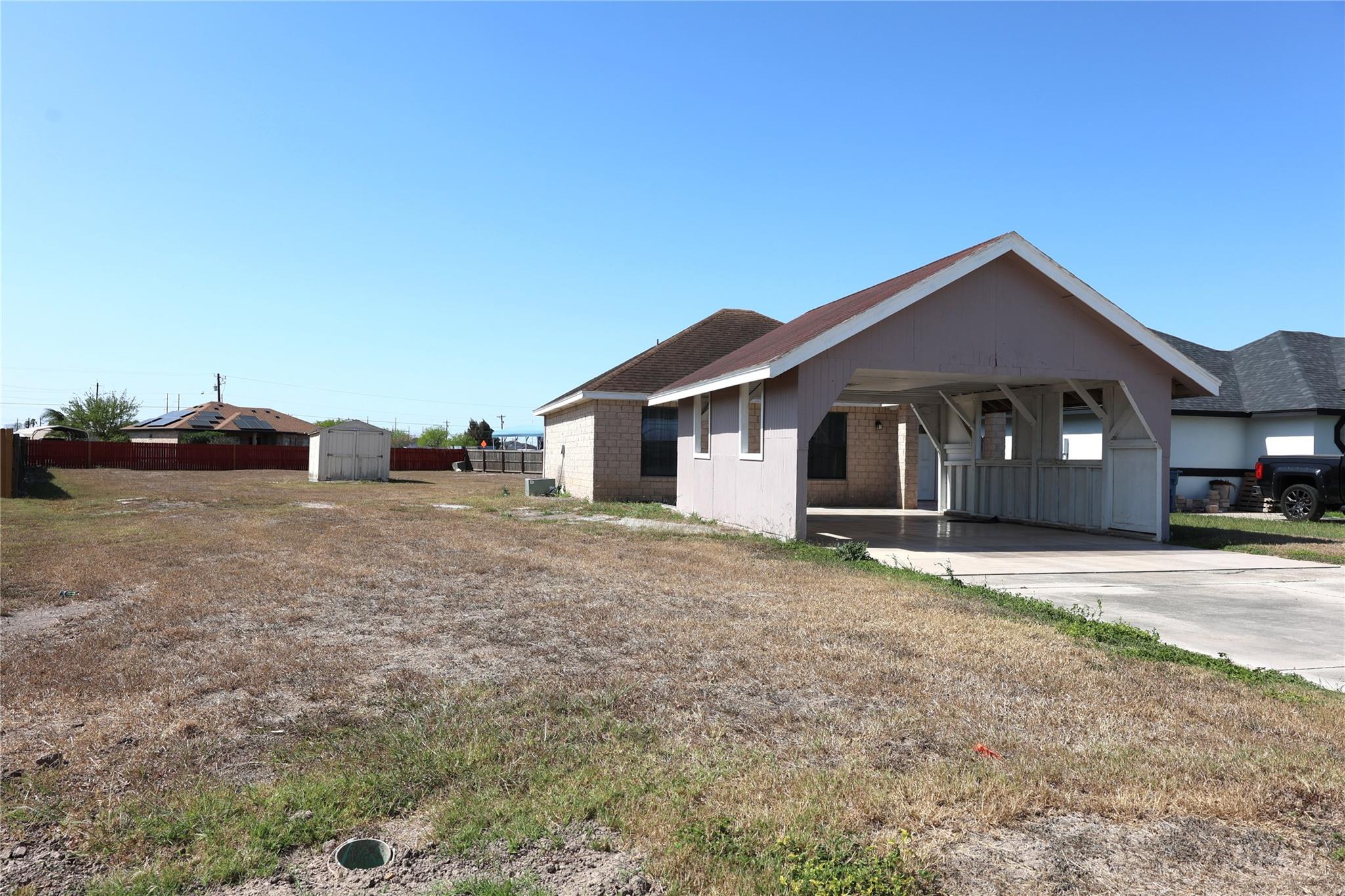 1041 Pasto Drive Los Fresnos TX 78566