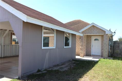 1041 Pasto Drive Los Fresnos TX 78566