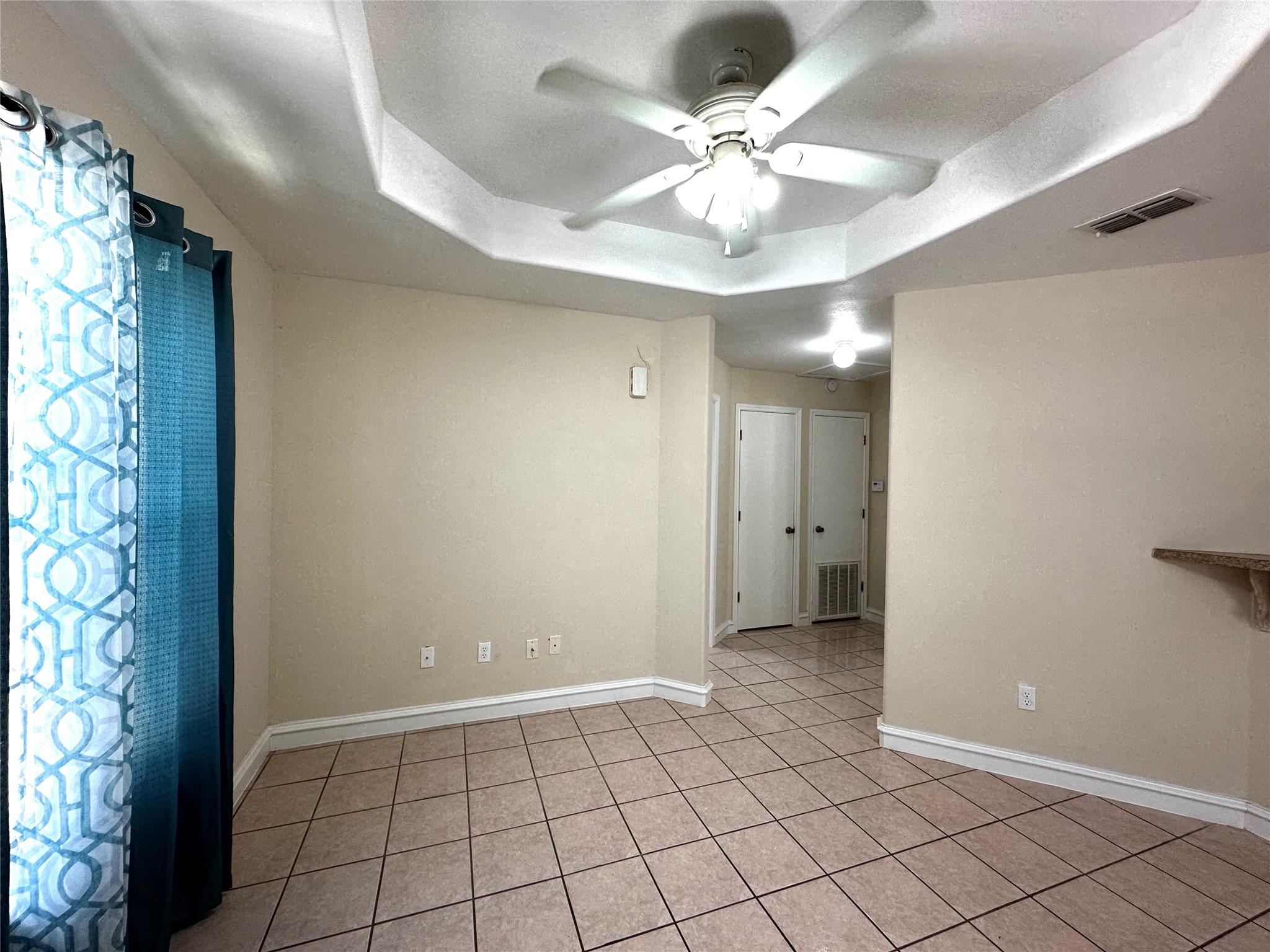 1041 Pasto Drive Los Fresnos TX 78566