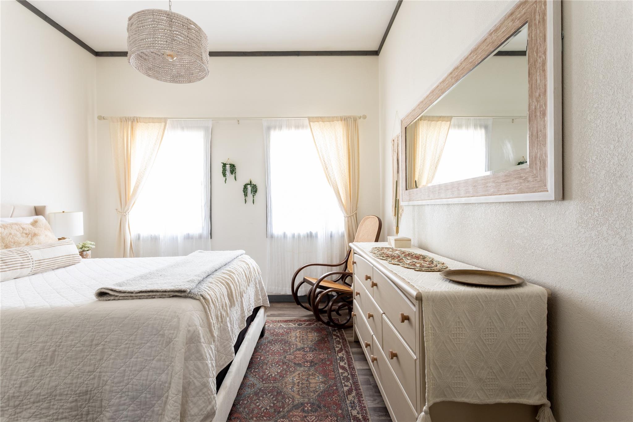 336 Coventry Road Spicewood TX 78669
