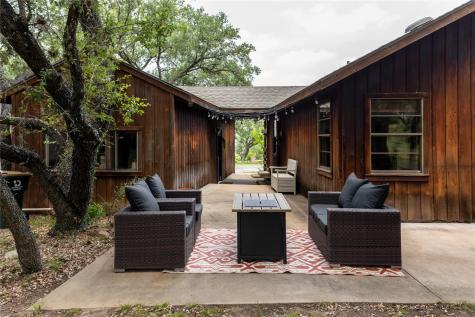 336 Coventry Road Spicewood TX 78669