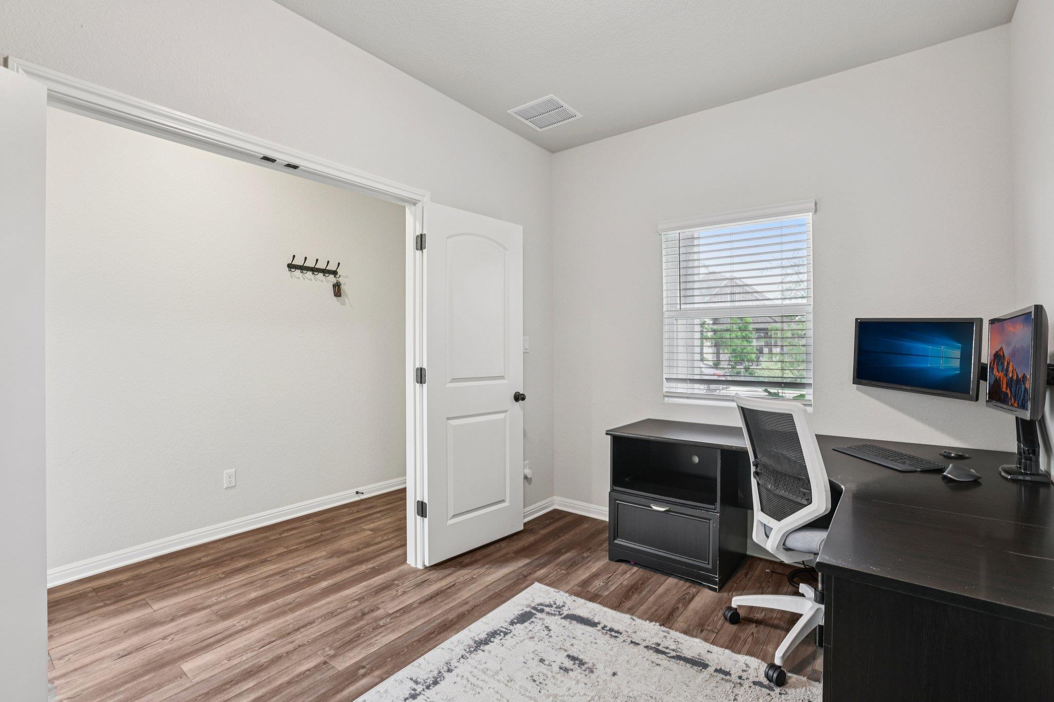 204 Swinging H Lane Georgetown TX 78633
