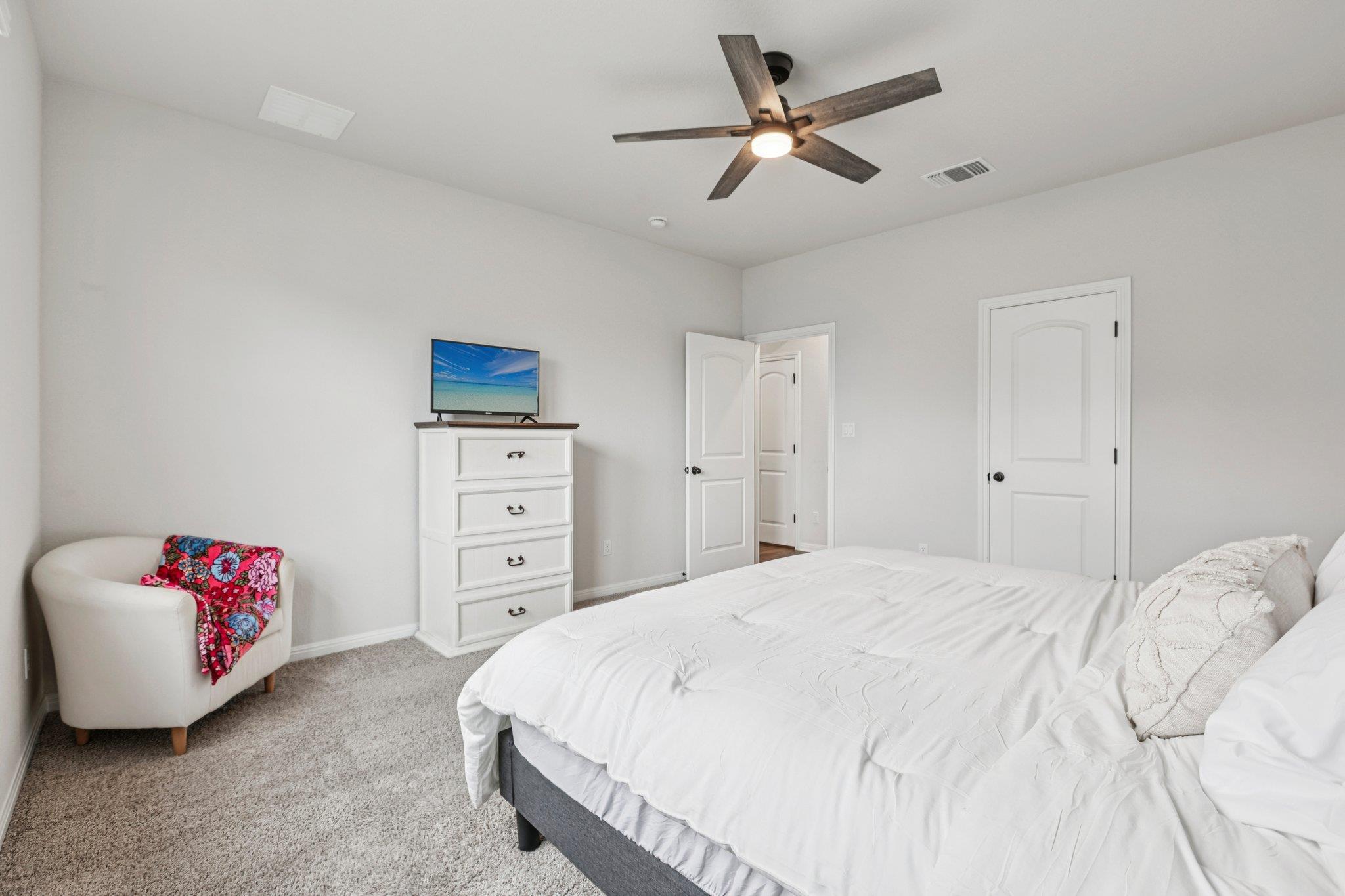 204 Swinging H Lane Georgetown TX 78633