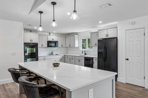 114 Cedar Drive Mountain City TX 78610