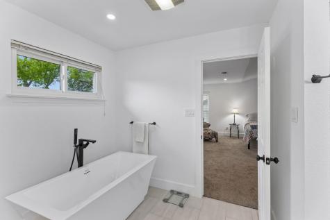 114 Cedar Drive Mountain City TX 78610
