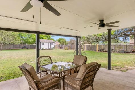 114 Cedar Drive Mountain City TX 78610