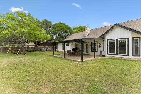 114 Cedar Drive Mountain City TX 78610