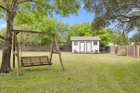 114 Cedar Drive Mountain City TX 78610