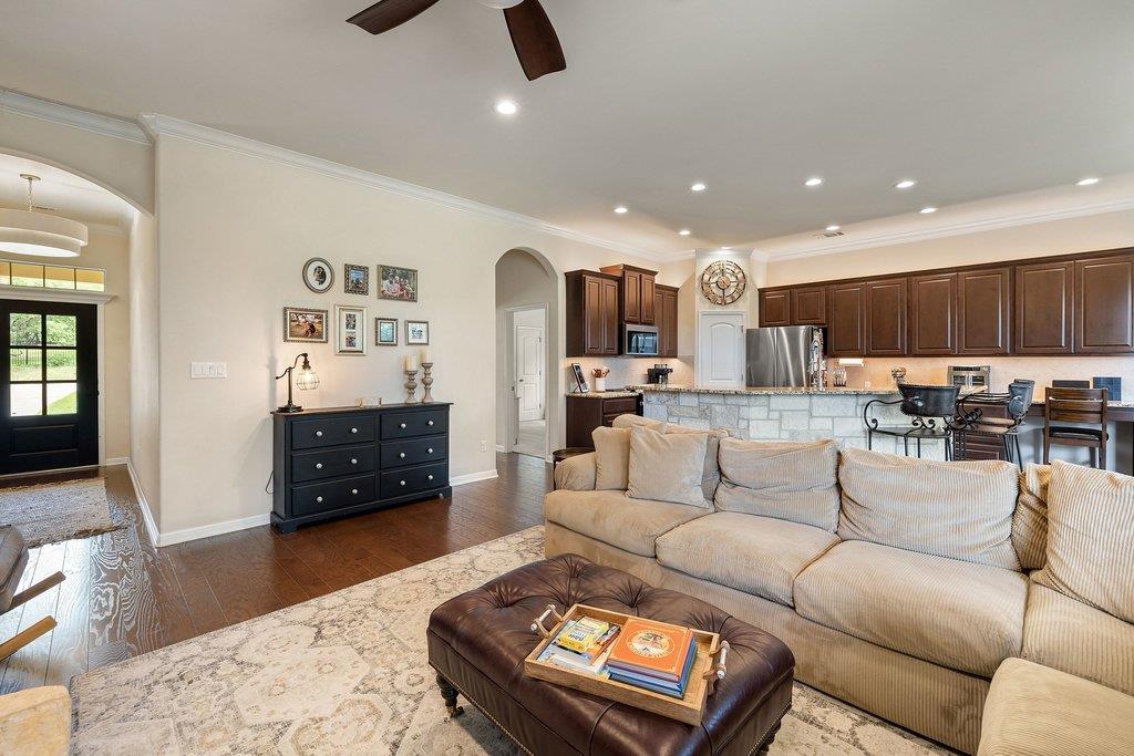 406 Strichen Drive Spicewood TX 78669
