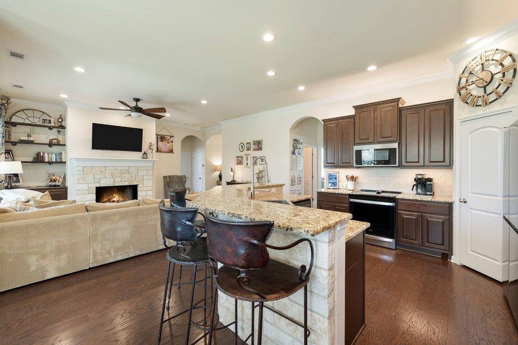 406 Strichen Drive Spicewood TX 78669