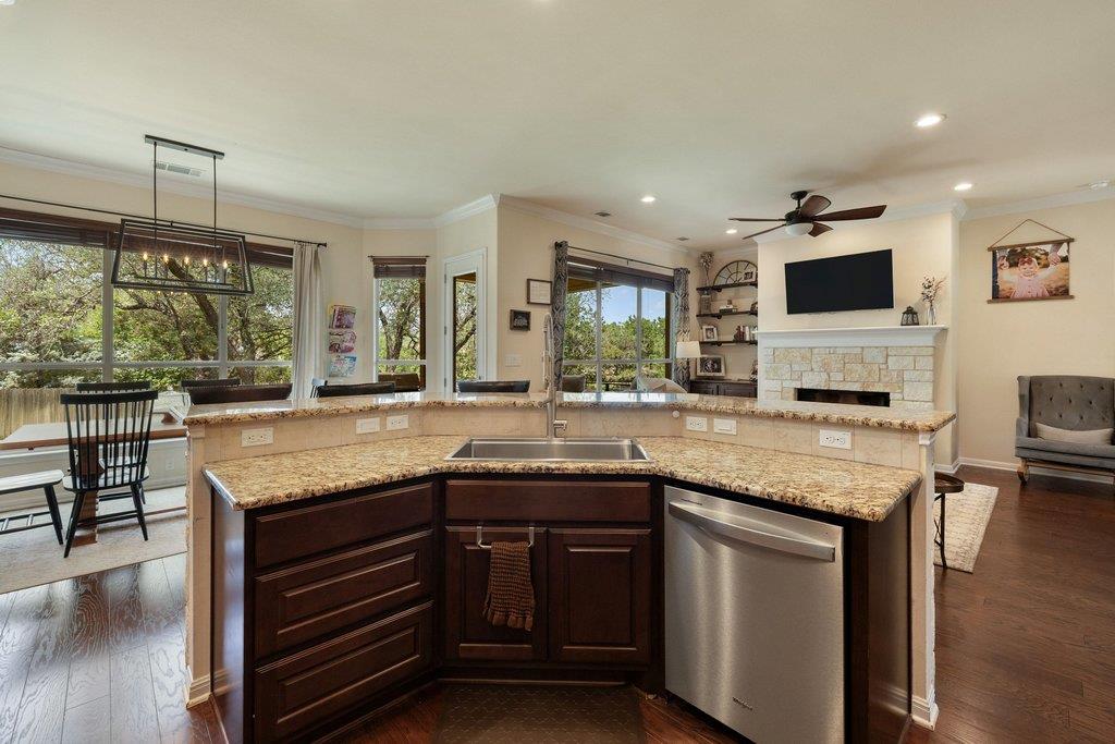 406 Strichen Drive Spicewood TX 78669
