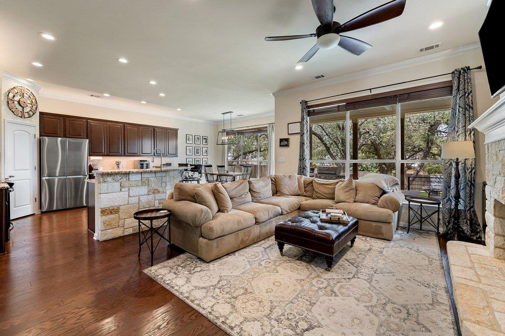 406 Strichen Drive Spicewood TX 78669