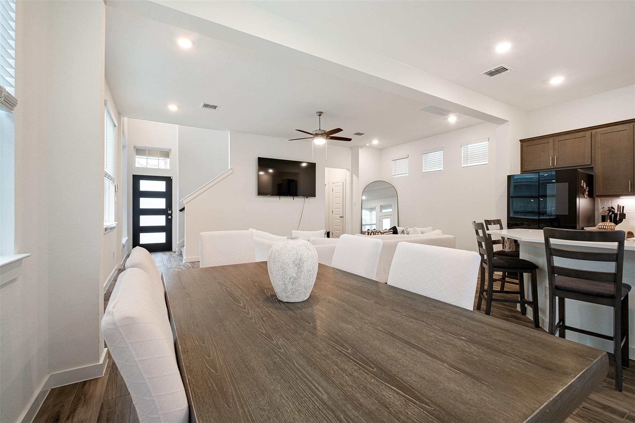 12612 Penguin Path Manor TX 78653
