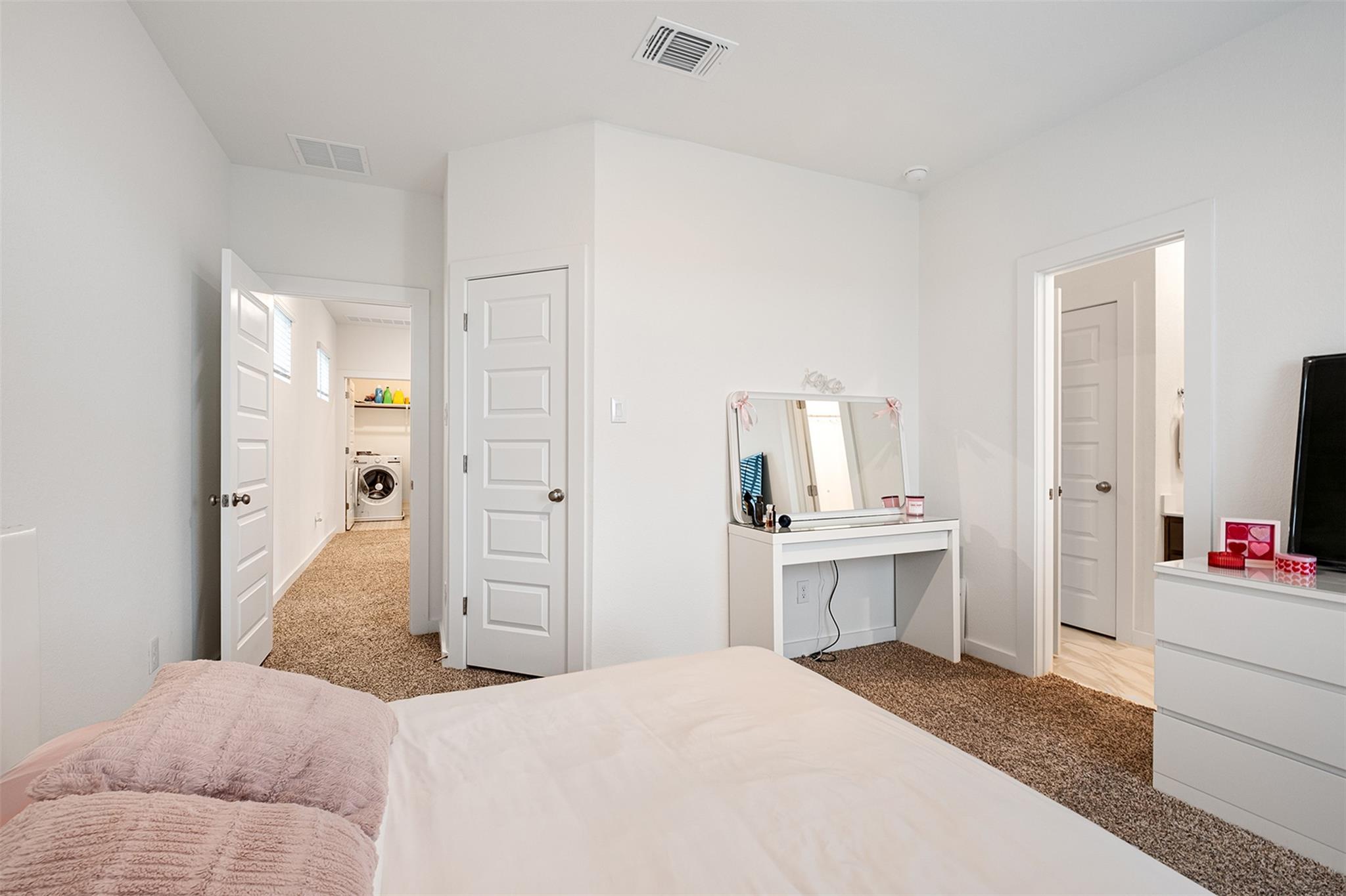 12612 Penguin Path Manor TX 78653
