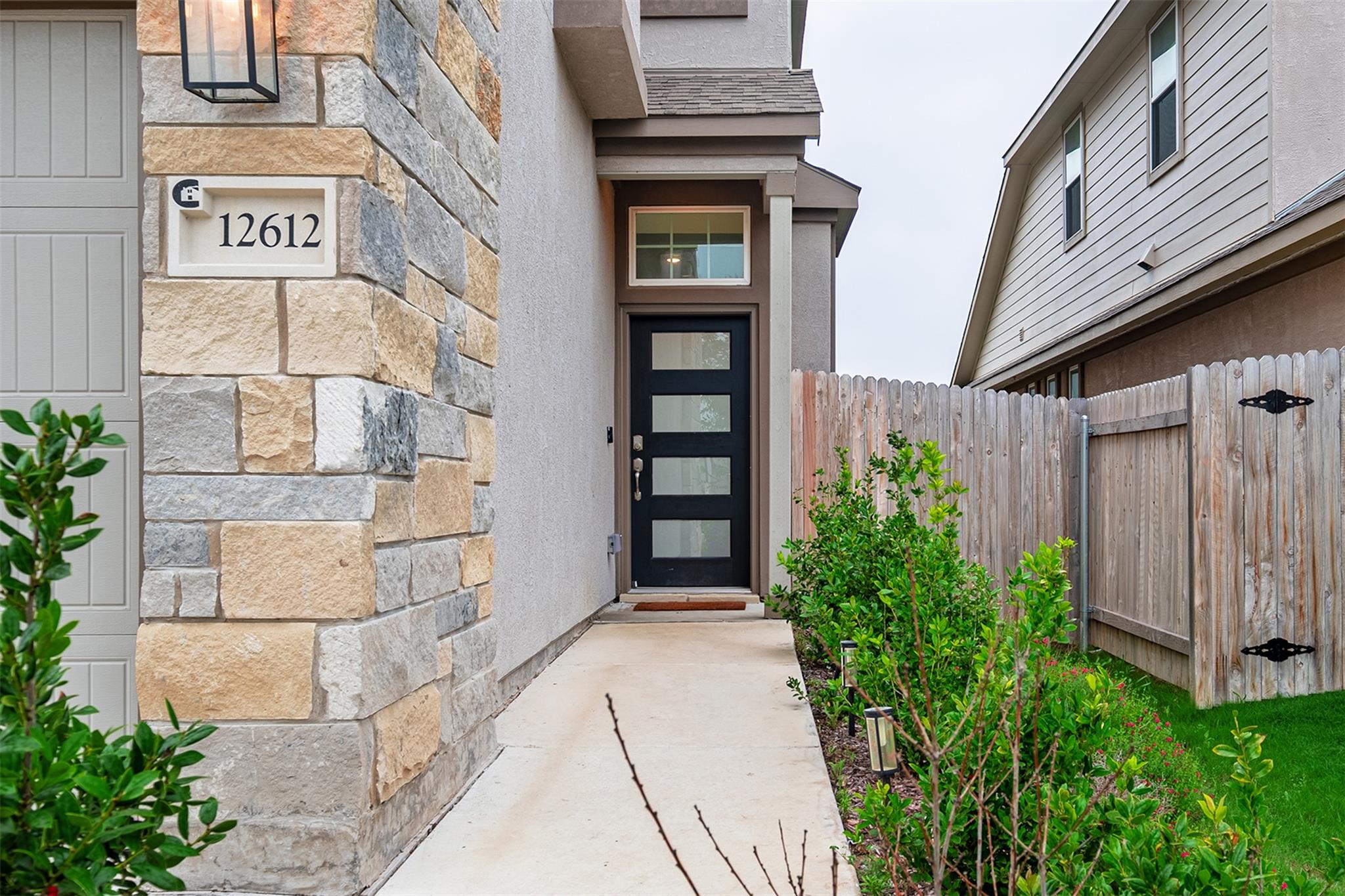 12612 Penguin Path Manor TX 78653