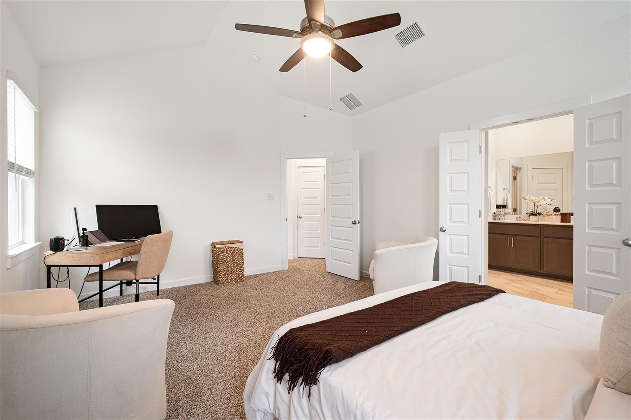 12612 Penguin Path Manor TX 78653