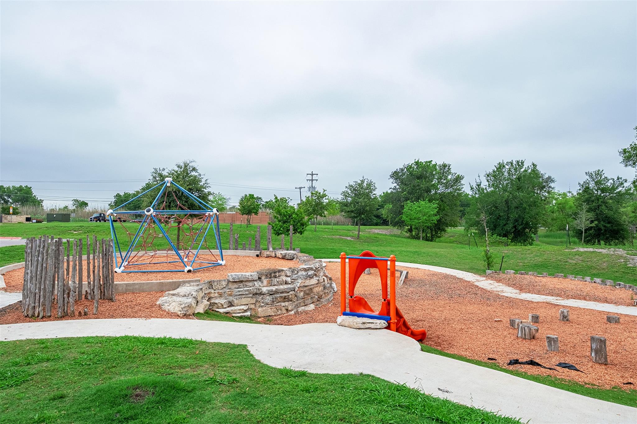 12612 Penguin Path Manor TX 78653