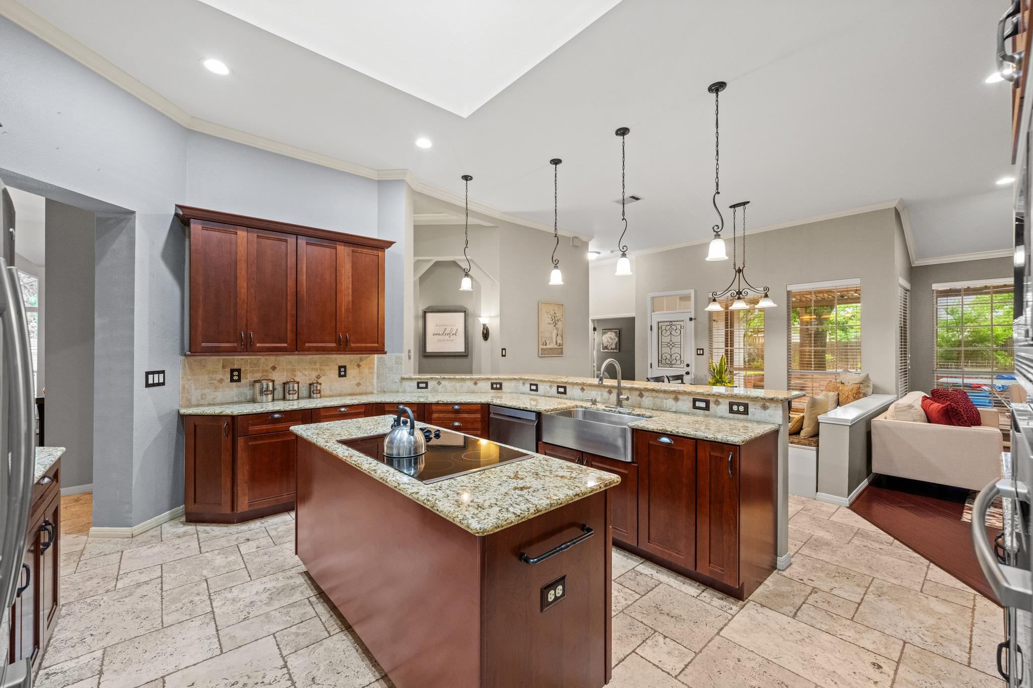 11806 Silkwood Cove Austin TX 78739