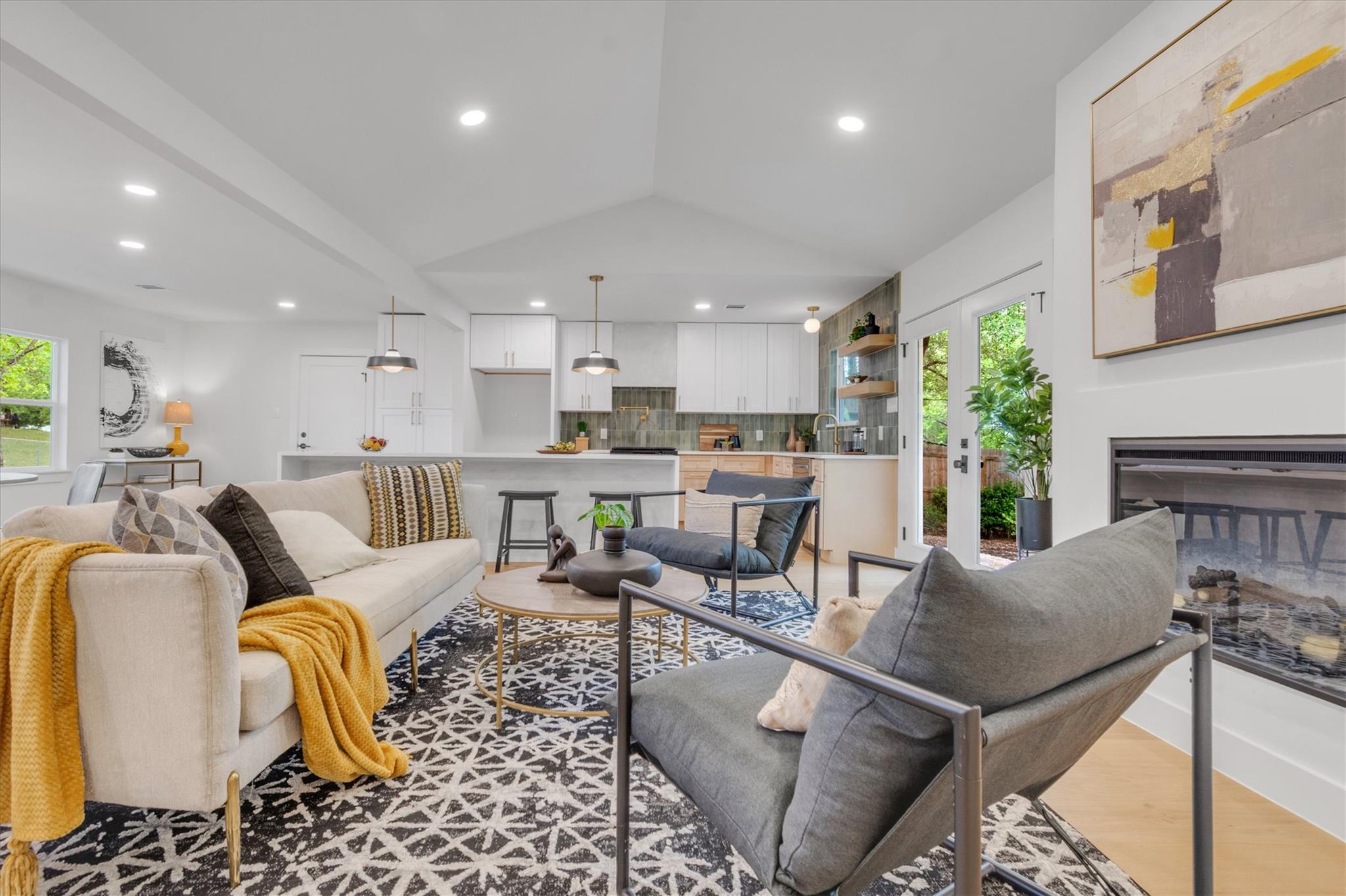 6807 Roanoke Drive Austin TX 78723