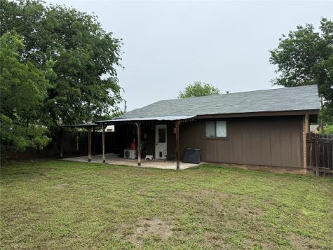 1704 S Walnut Street Georgetown TX 78626