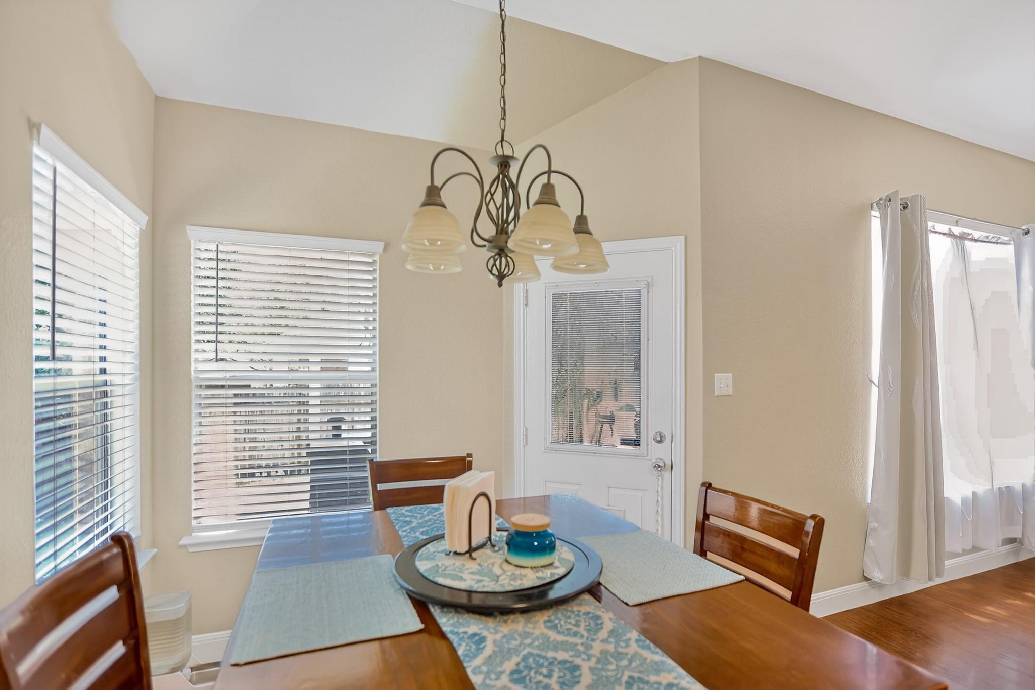 238 Johnnys Way Kyle TX 78640