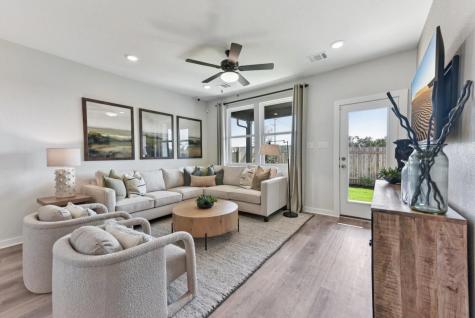 1217 Wild Leaf Way San Marcos TX 78666
