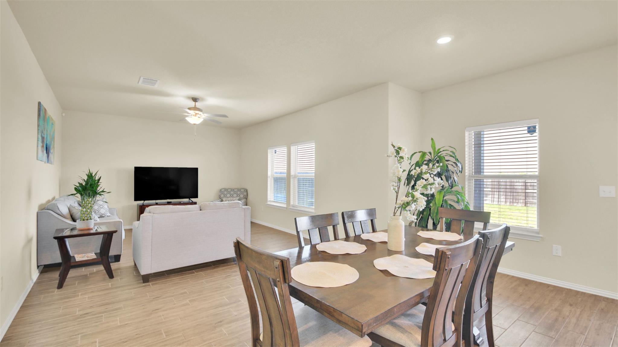 13716 Sugar Bush Path Manor TX 78653