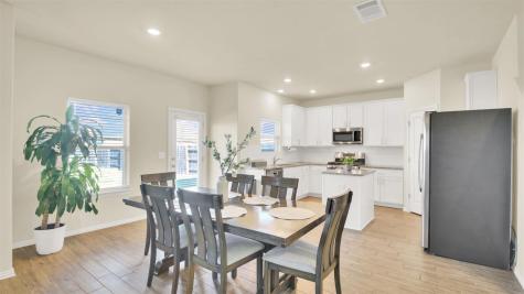 13716 Sugar Bush Path Manor TX 78653