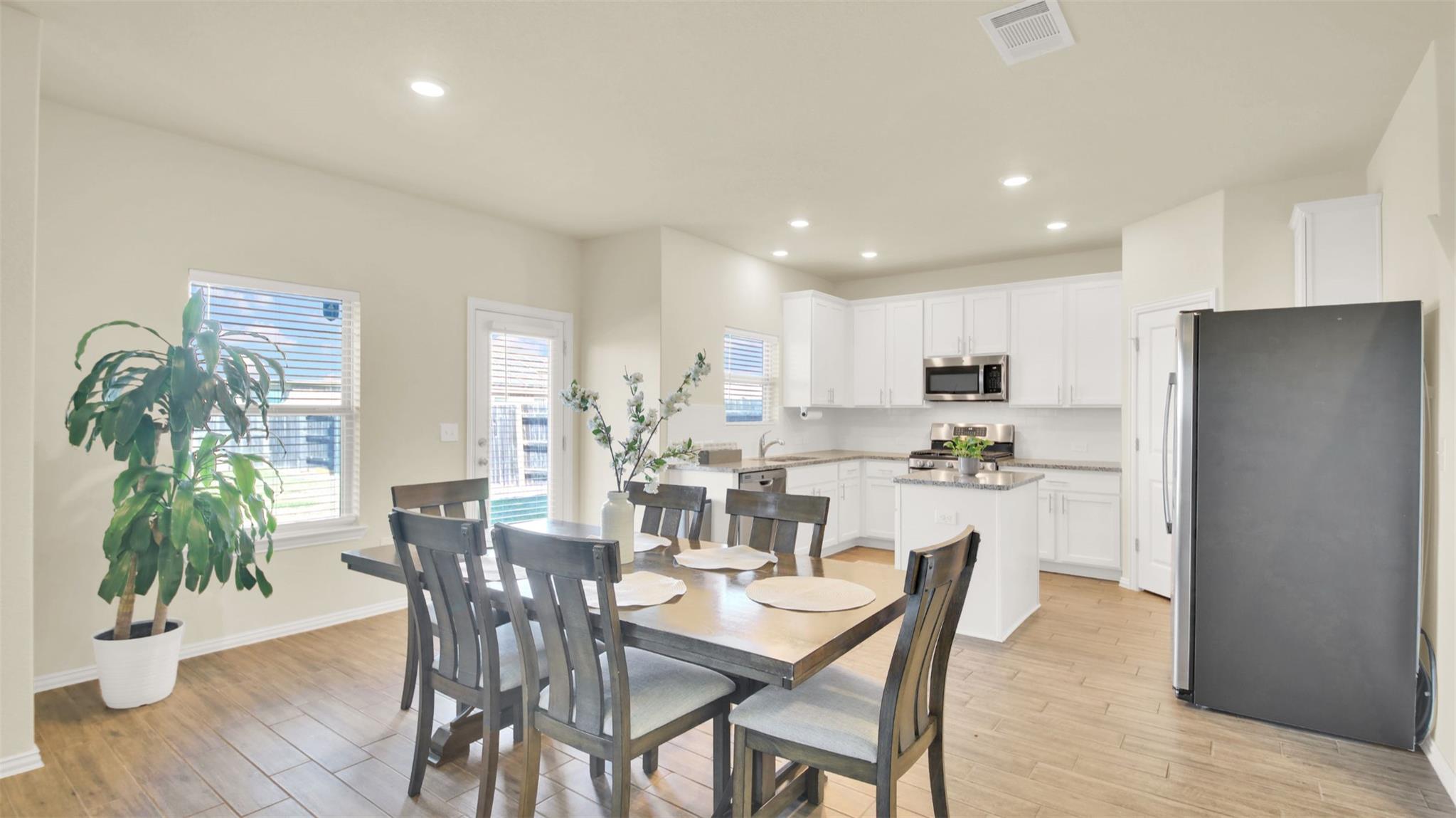 13716 Sugar Bush Path Manor TX 78653