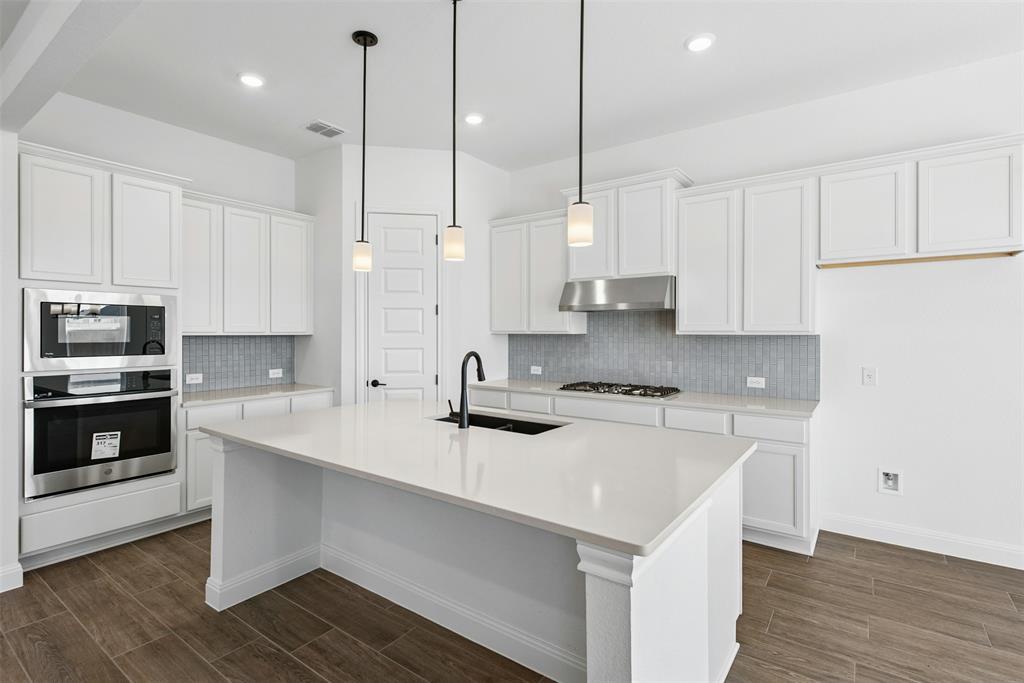17305 Silverman Drive Pflugerville TX 78660