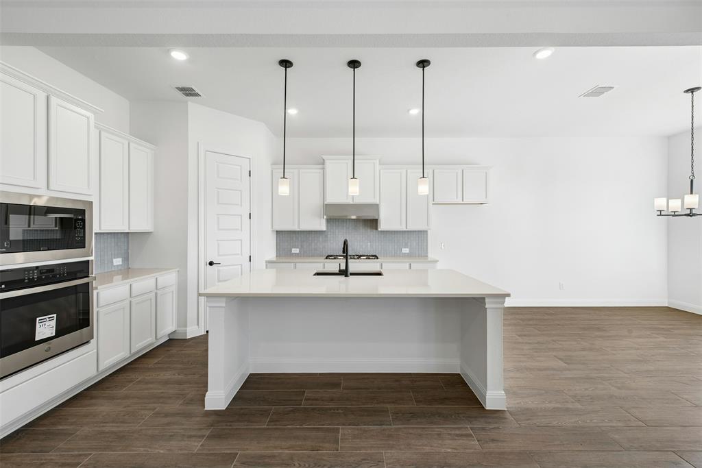 17305 Silverman Drive Pflugerville TX 78660