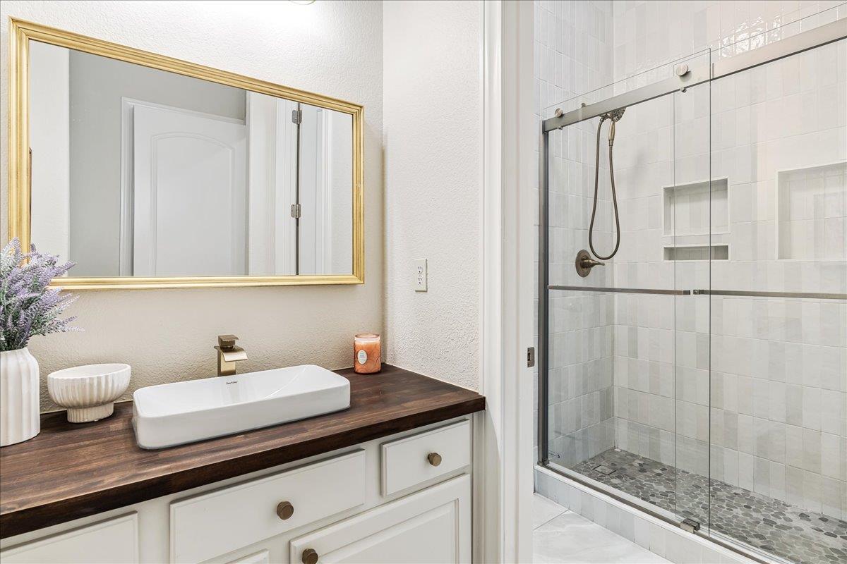 214 Varco Drive Austin TX 78738